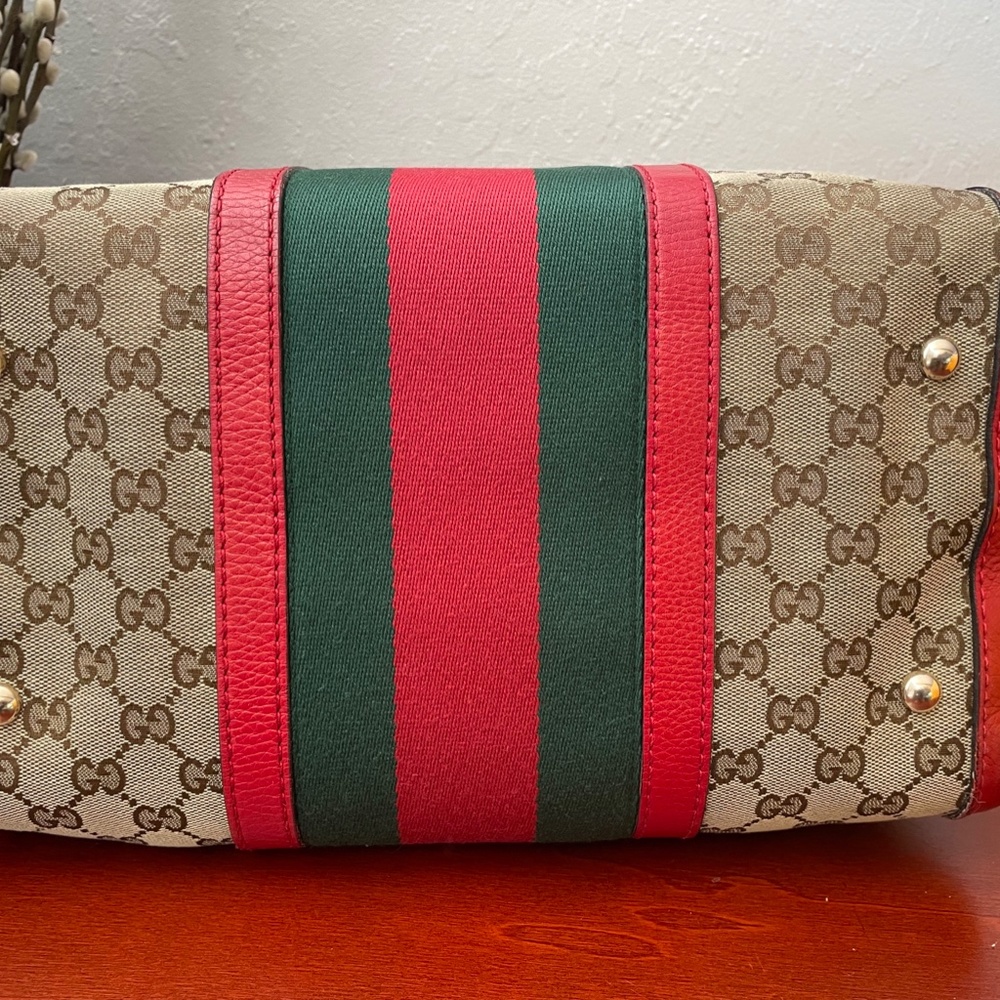 Gucci Boston Red Sherryline 2-way Crossbody Tote - Picture 2 of 15